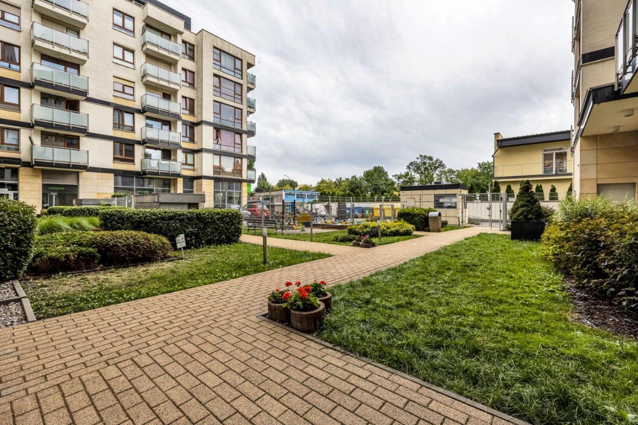 Spacious 2 Bedroom Ac Dalanowska 46 Warschau Exterior foto